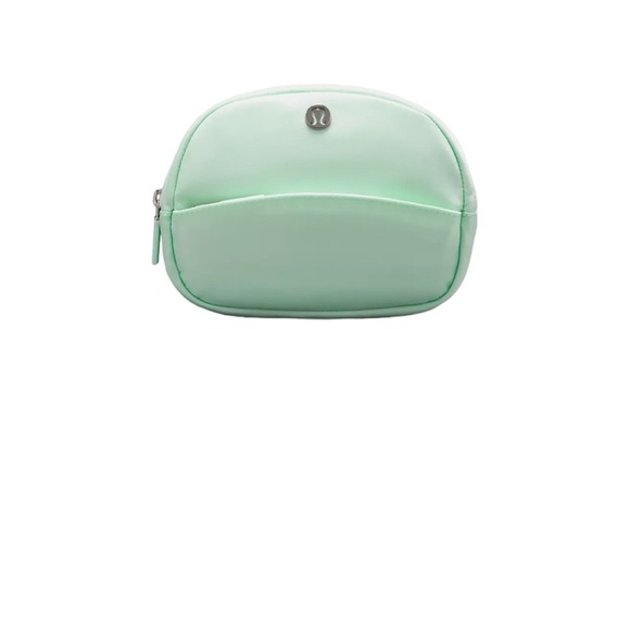 lululemon athletica Handbags - NWT Lululemon Go Getter Pouch Mini